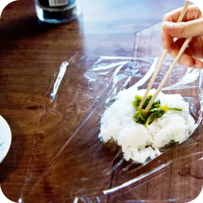 (4) Onigiri Making Experience