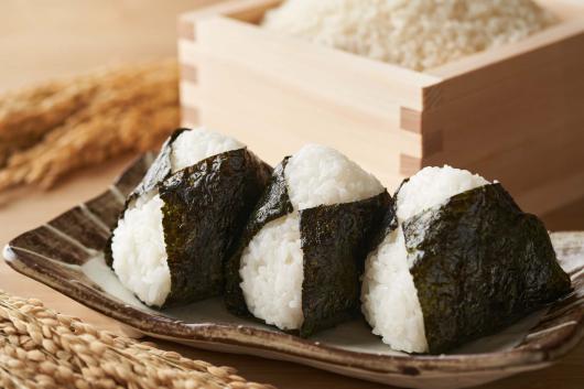 大阪最古の酒蔵「浪花酒造」で 蔵元と 酒米おにぎり作り体験